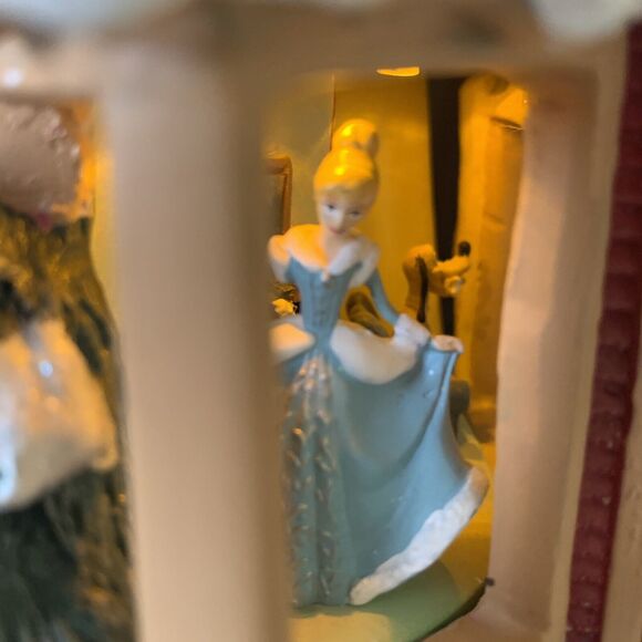 Bradford Exchange Disney Twas The Night Before Christmas Illuminated House Story - Picture 16 of 16